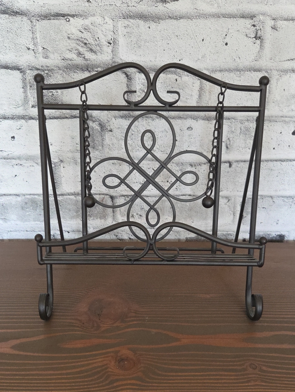 Metal Black Cookbook/Tablet Stand